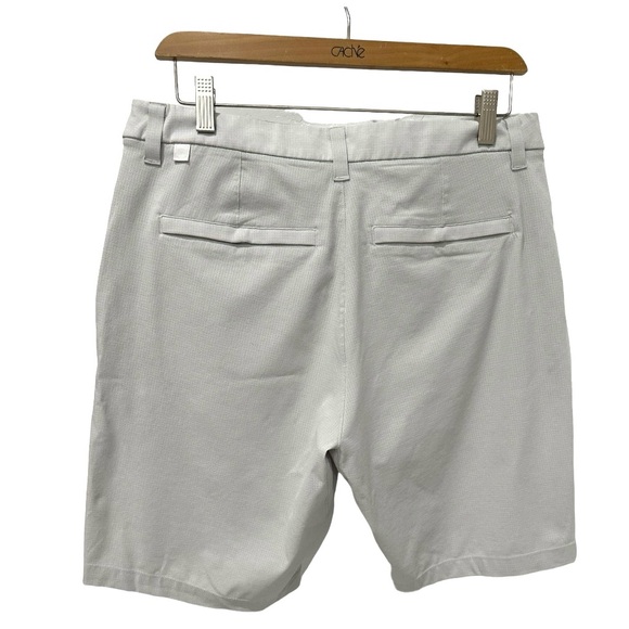 Lululemon Commission Short 9" Mesh Fabric - Picture 9 of 15